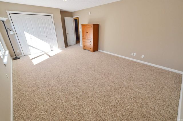 2833 Flagstone Way, Lafayette, IN 47909