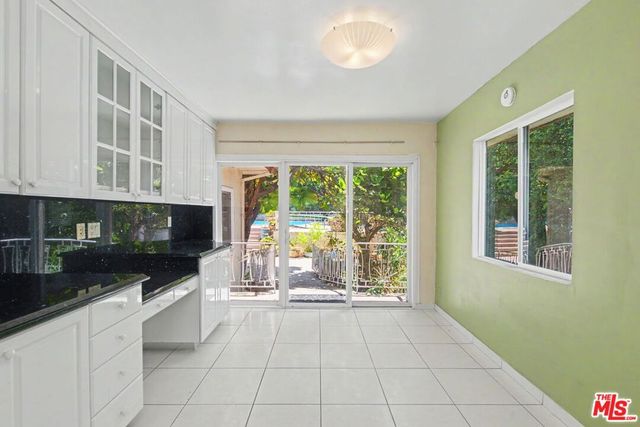 108 N Thurston Avenue, Los Angeles, CA 90049
