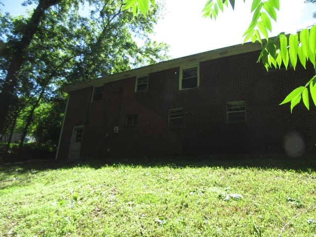 107 Jay Cir, Clarksville, TN 37040