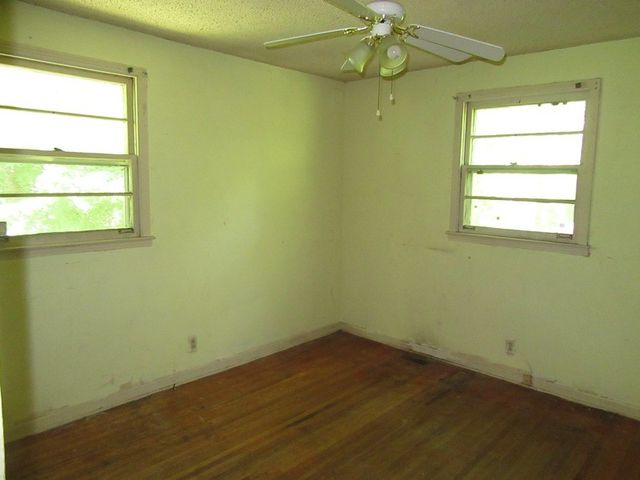 107 Jay Cir, Clarksville, TN 37040