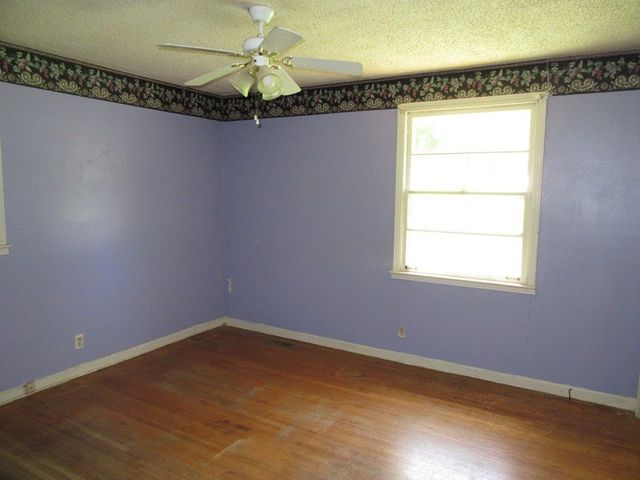 107 Jay Cir, Clarksville, TN 37040