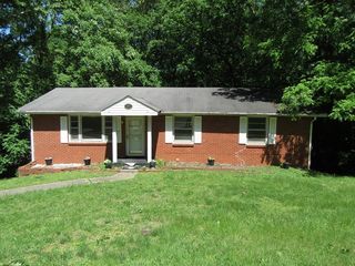 107 Jay Cir, Clarksville, TN 37040