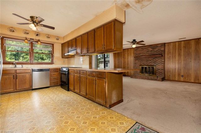 2234 Venus Road, Kernersville, NC 27284