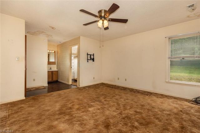 2234 Venus Road, Kernersville, NC 27284