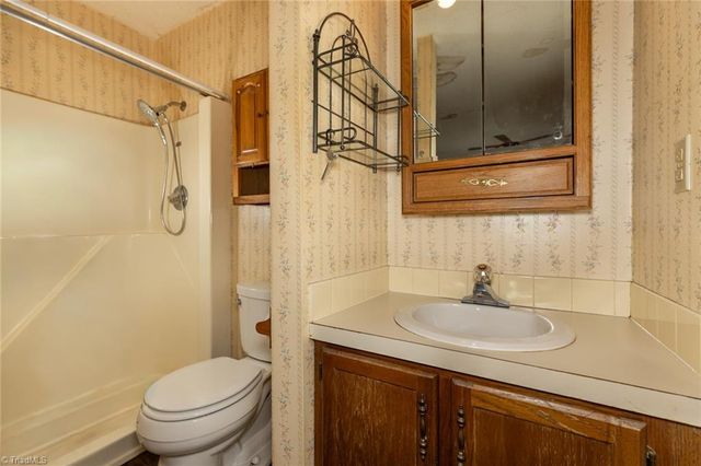 2234 Venus Road, Kernersville, NC 27284