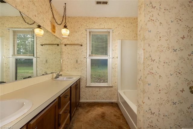 2234 Venus Road, Kernersville, NC 27284