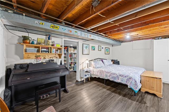 1901 & 1903 SW Skyline Drive, Blue Springs, MO 64015