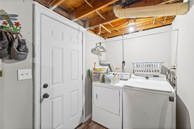 1901 & 1903 SW Skyline Drive, Blue Springs, MO 64015