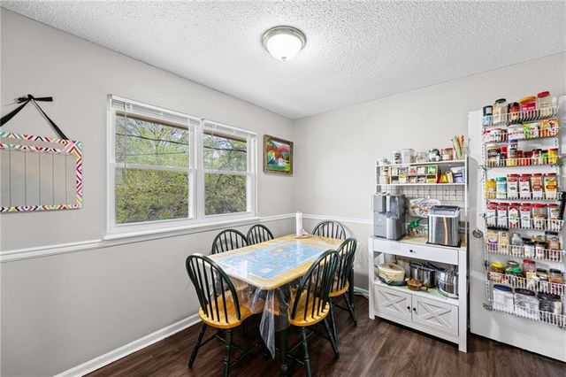 1901 & 1903 SW Skyline Drive, Blue Springs, MO 64015