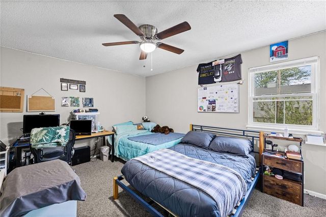 1901 & 1903 SW Skyline Drive, Blue Springs, MO 64015