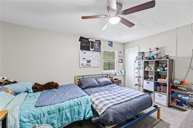 1901 & 1903 SW Skyline Drive, Blue Springs, MO 64015
