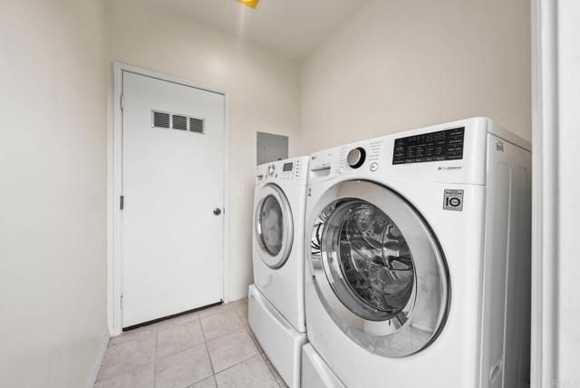 3863 Settineri Lane, Spring Valley, CA 91977