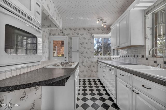 590 St Lawrence Avenue, Reno, NV 89509