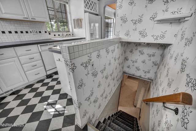 590 St Lawrence Avenue, Reno, NV 89509