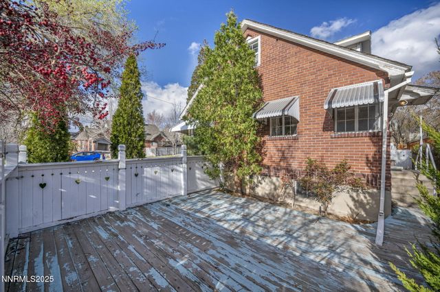 590 St Lawrence Avenue, Reno, NV 89509