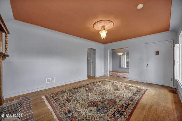 590 St Lawrence Avenue, Reno, NV 89509