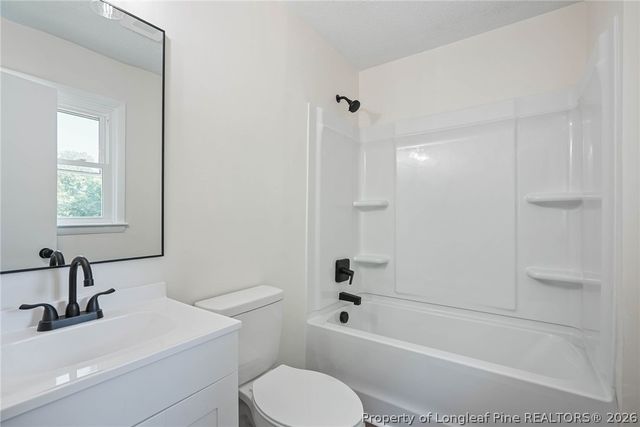 941 Louise Circle, Fayetteville, NC 28314