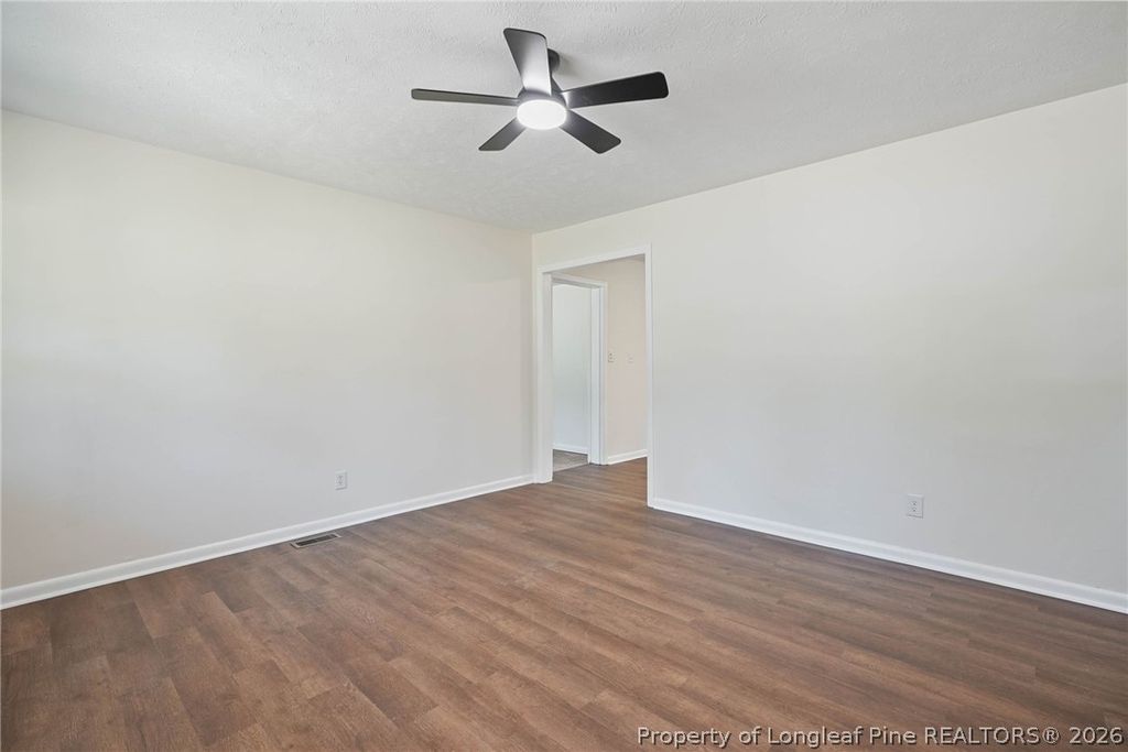 941 Louise Circle, Fayetteville, NC 28314 — photo 4