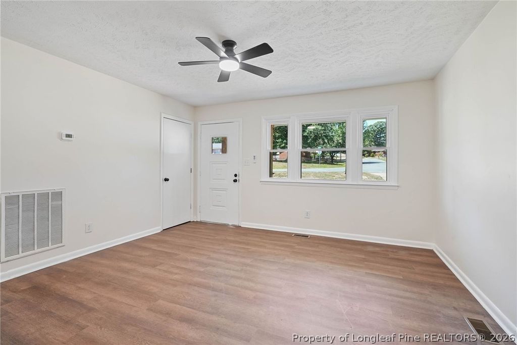941 Louise Circle, Fayetteville, NC 28314 — photo 6