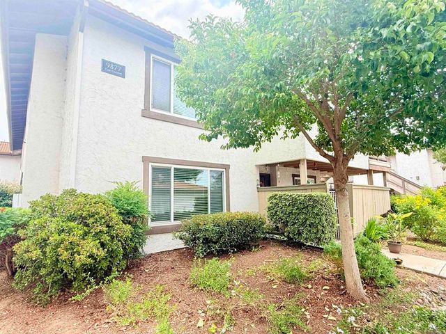 9877 Caspi Gardens Dr 8, Santee, CA 92071