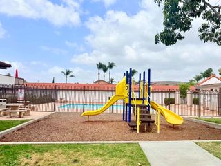 9877 Caspi Gardens Dr 8, Santee, CA 92071