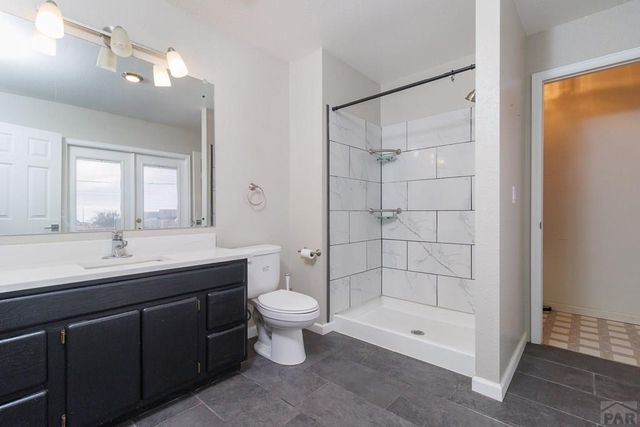 882 N Durango Dr, Pueblo West, CO 81007