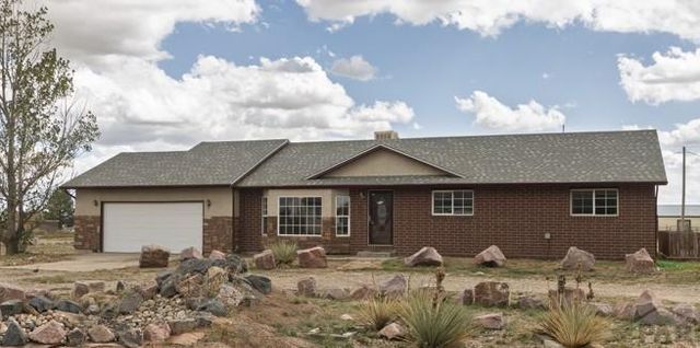 882 N Durango Dr, Pueblo West, CO 81007