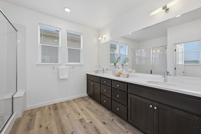 3938 Firestar Way, Sacramento, CA 95834