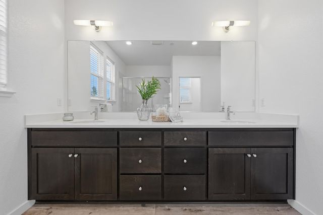 3938 Firestar Way, Sacramento, CA 95834