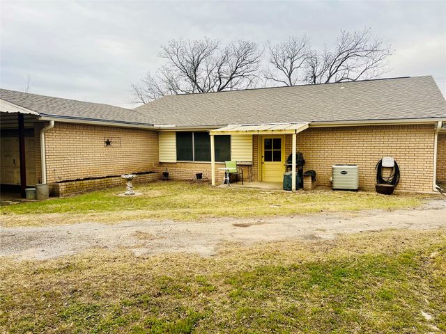 615 N Patrick Street, Dublin, TX 76446