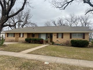 615 N Patrick Street, Dublin, TX 76446