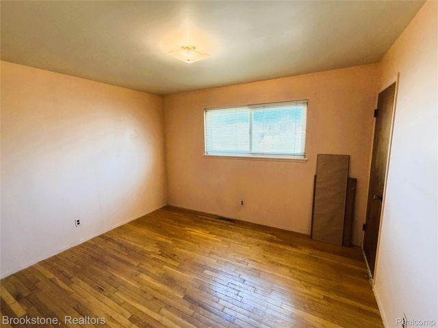 31228 Regal Drive, Warren, MI 48088