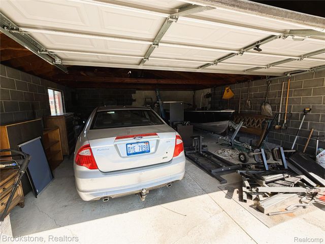 31228 Regal Drive, Warren, MI 48088