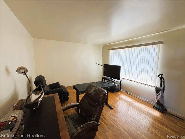 31228 Regal Drive, Warren, MI 48088