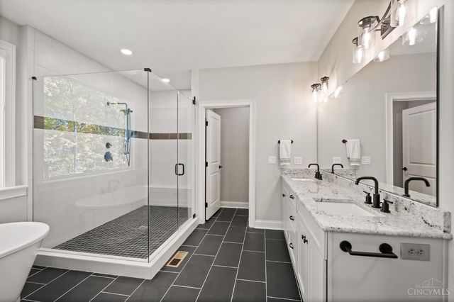 960 Oak Ridge Lane, Union Twp, OH 45152