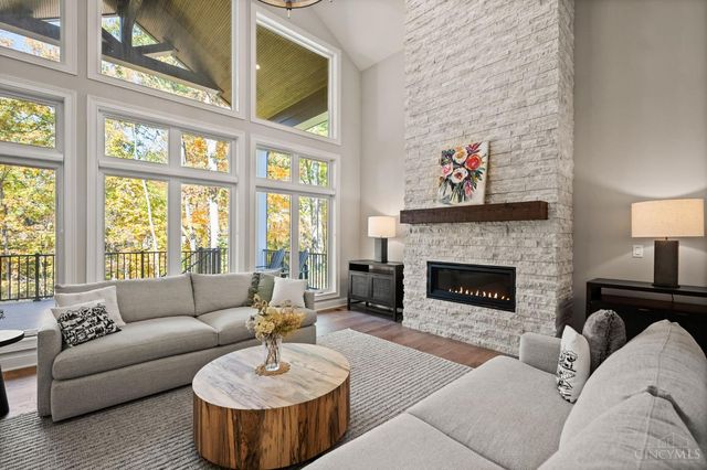 960 Oak Ridge Lane, Union Twp, OH 45152