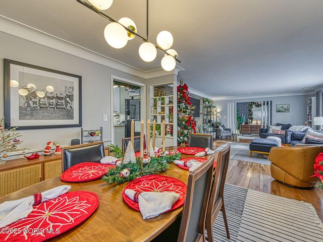 4910 W Sylvania Avenue, Toledo, OH 43623