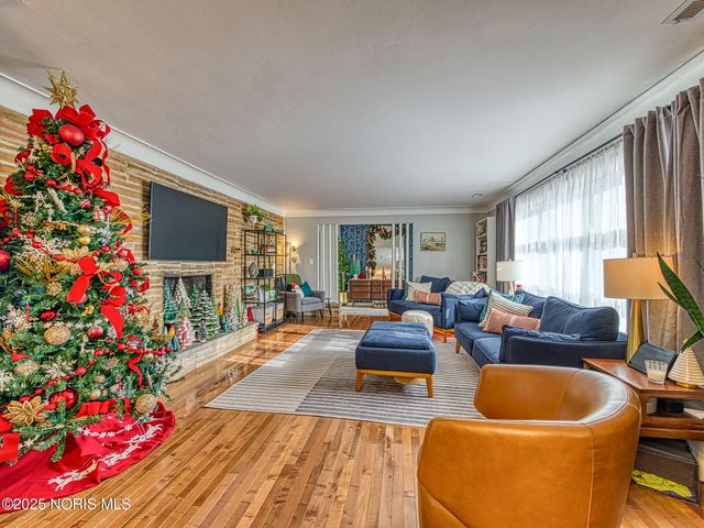 4910 W Sylvania Avenue, Toledo, OH 43623