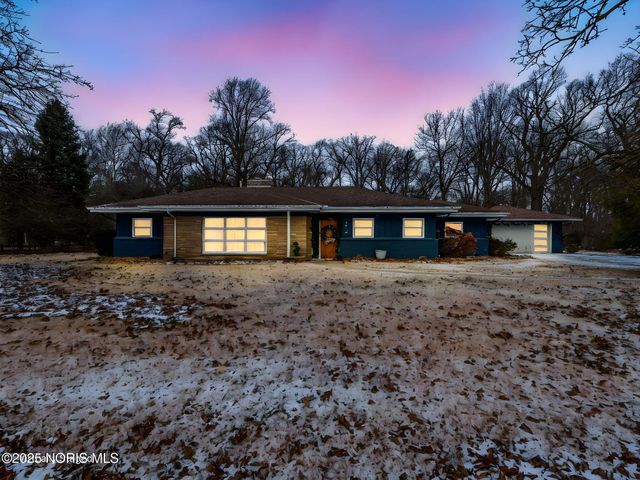 4910 W Sylvania Avenue, Toledo, OH 43623