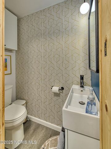 4910 W Sylvania Avenue, Toledo, OH 43623