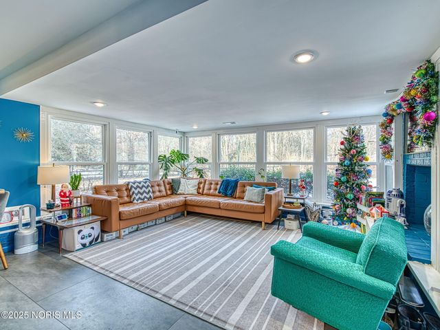 4910 W Sylvania Avenue, Toledo, OH 43623