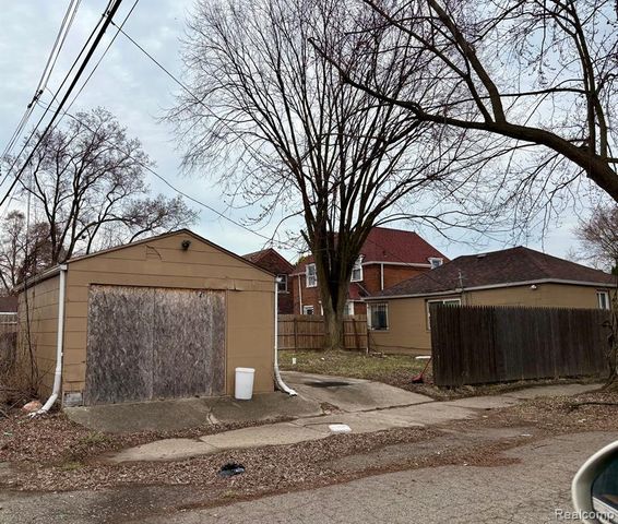 11205 Kennebec Street, Detroit, MI 48205
