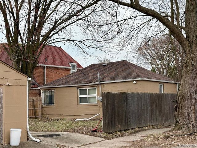 11205 Kennebec Street, Detroit, MI 48205