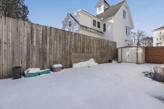 223 School St 1, Lowell, MA 01854