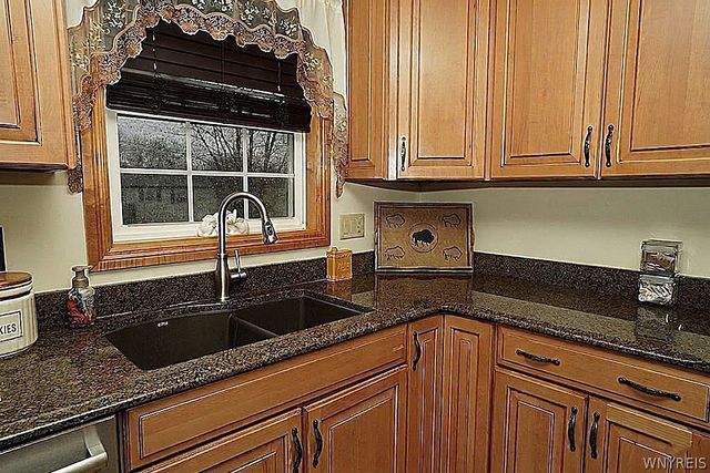 3576 Connie Trail, Hamburg, NY 14219