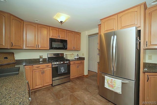 3576 Connie Trail, Hamburg, NY 14219