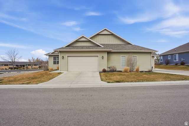 583 E GLENPOINT CT, Stansbury Park, UT 84074