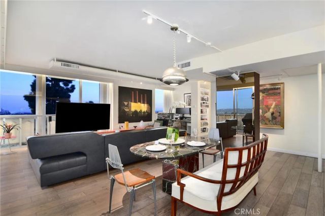 4411 Los Feliz Boulevard 1007, Los Angeles, CA 90027
