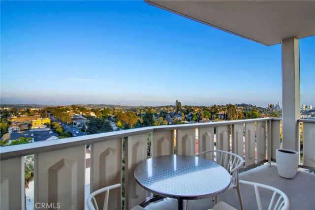 4411 Los Feliz Boulevard 1007, Los Angeles, CA 90027