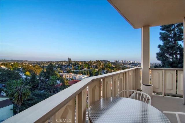 4411 Los Feliz Boulevard 1007, Los Angeles, CA 90027